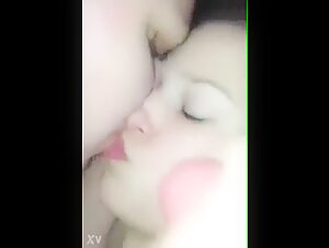 kiss cum