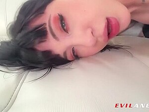 Thumb 8